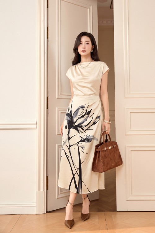 Sixdo Cream Graphic Silk Flared Dress